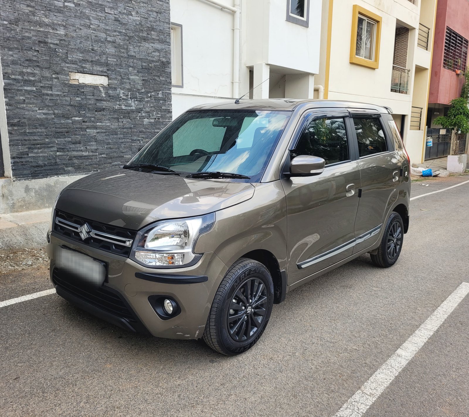 WAGON-R ZXI+ AGS